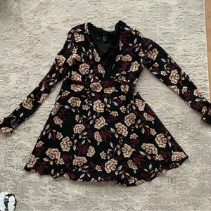 Forever21 black floral king sleeve dress